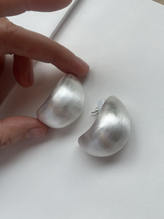 CYM LISAWANG同款925银针手工拉丝卷面拱门耳环Orbit宽面小众