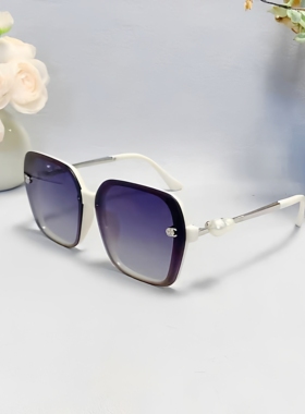 女潮小香儿新款高颜值显脸小墨镜