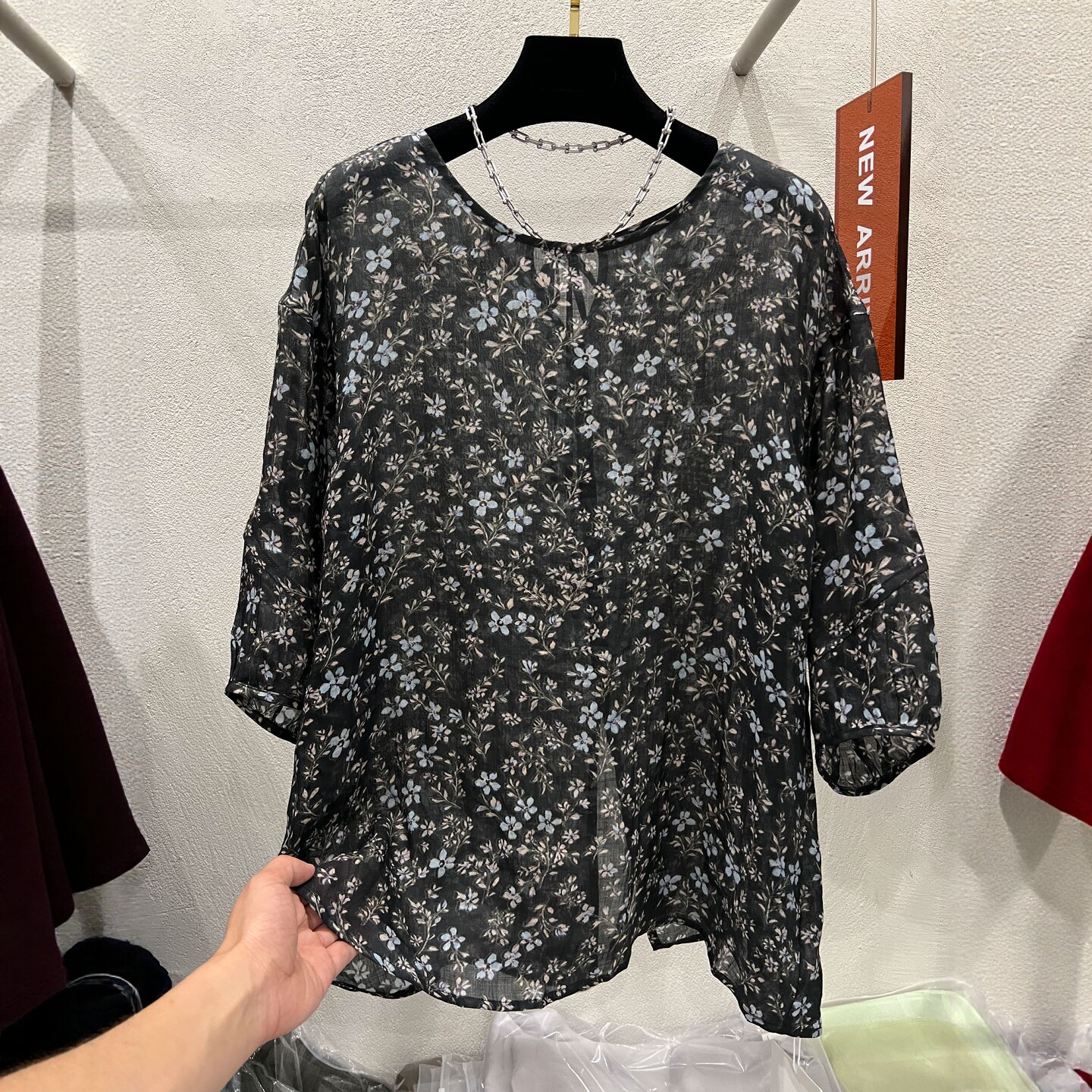欧韩高端圆领后背绑带设计碎花宽松苎麻衬衫女夏轻薄透气短袖衬衣