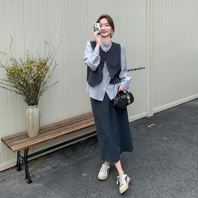 灰色西装马甲打底衫阔腿裤三件套女春秋季新款高级感时尚洋气套装