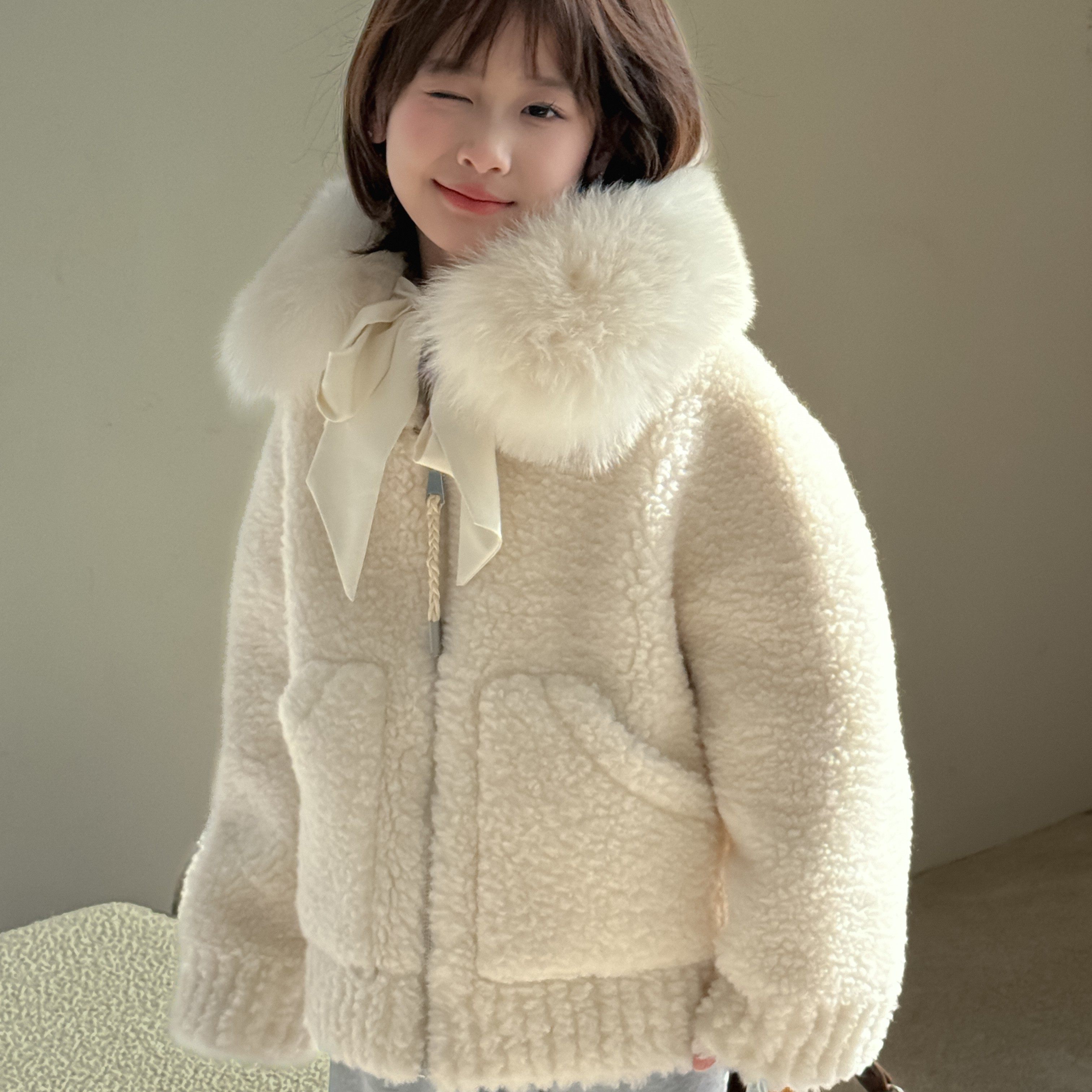 女童真羊毛狐狸毛领可拆夹克