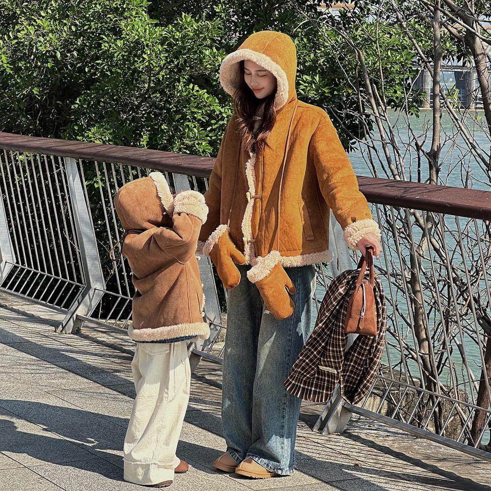 冬新款儿童皮草外套100%羊毛连帽仿皮毛一体宝宝女童亲子皮草上衣