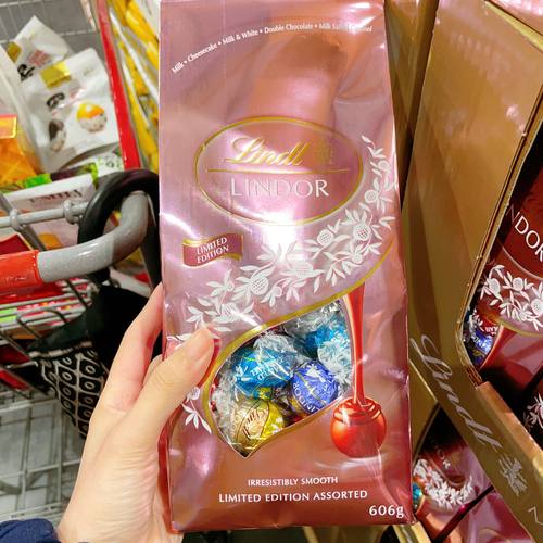 澳洲代购直邮lindt瑞士莲lindor节日限定混合口味巧克力礼袋 606g