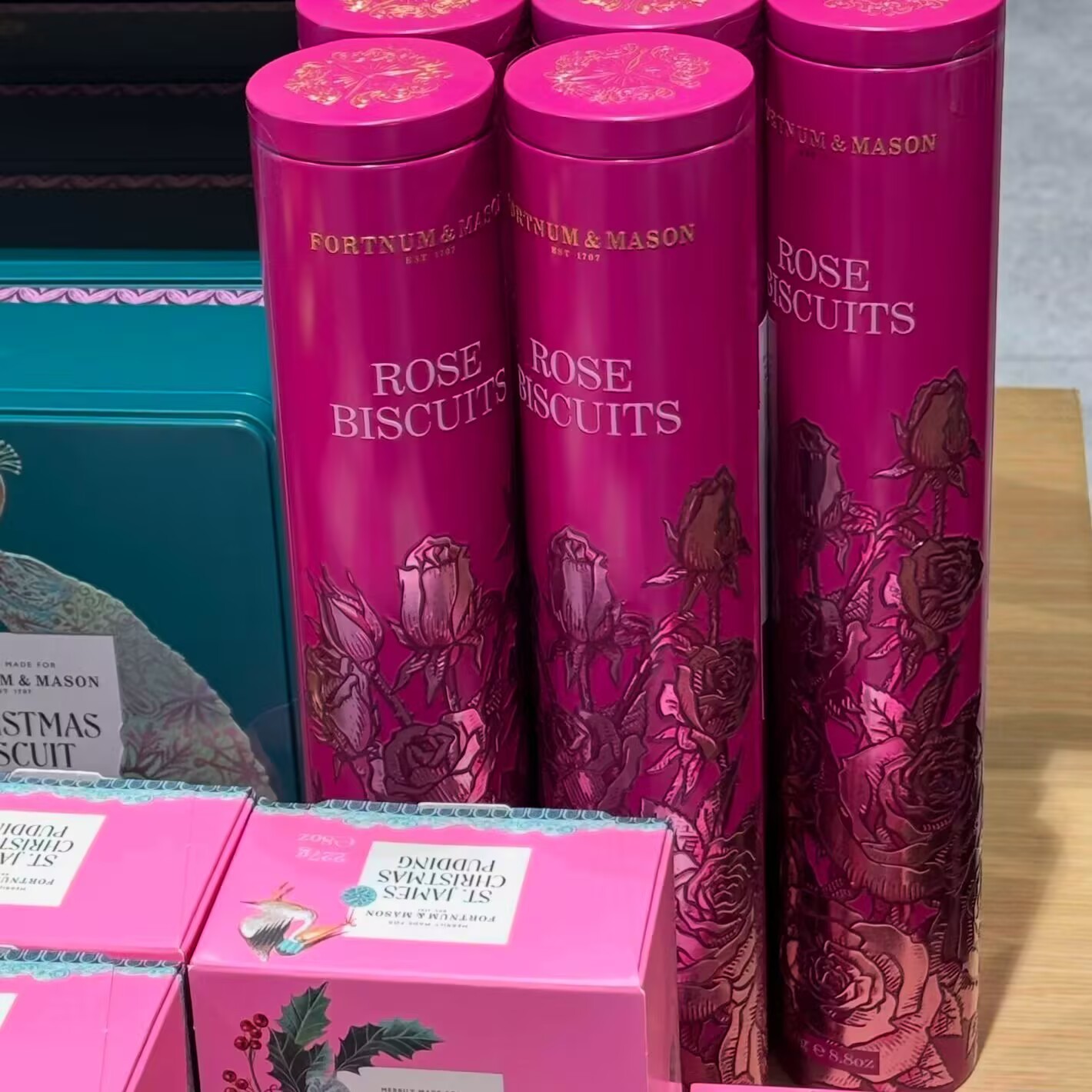 澳洲代直邮 FORTNUM MASON 女王御用曲奇饼干礼盒罐 ROSE 250G