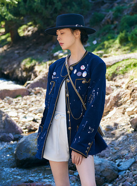 TRACY CHU in废土风蓝色艺术家手绘徽章休闲上衣时尚设计女外套