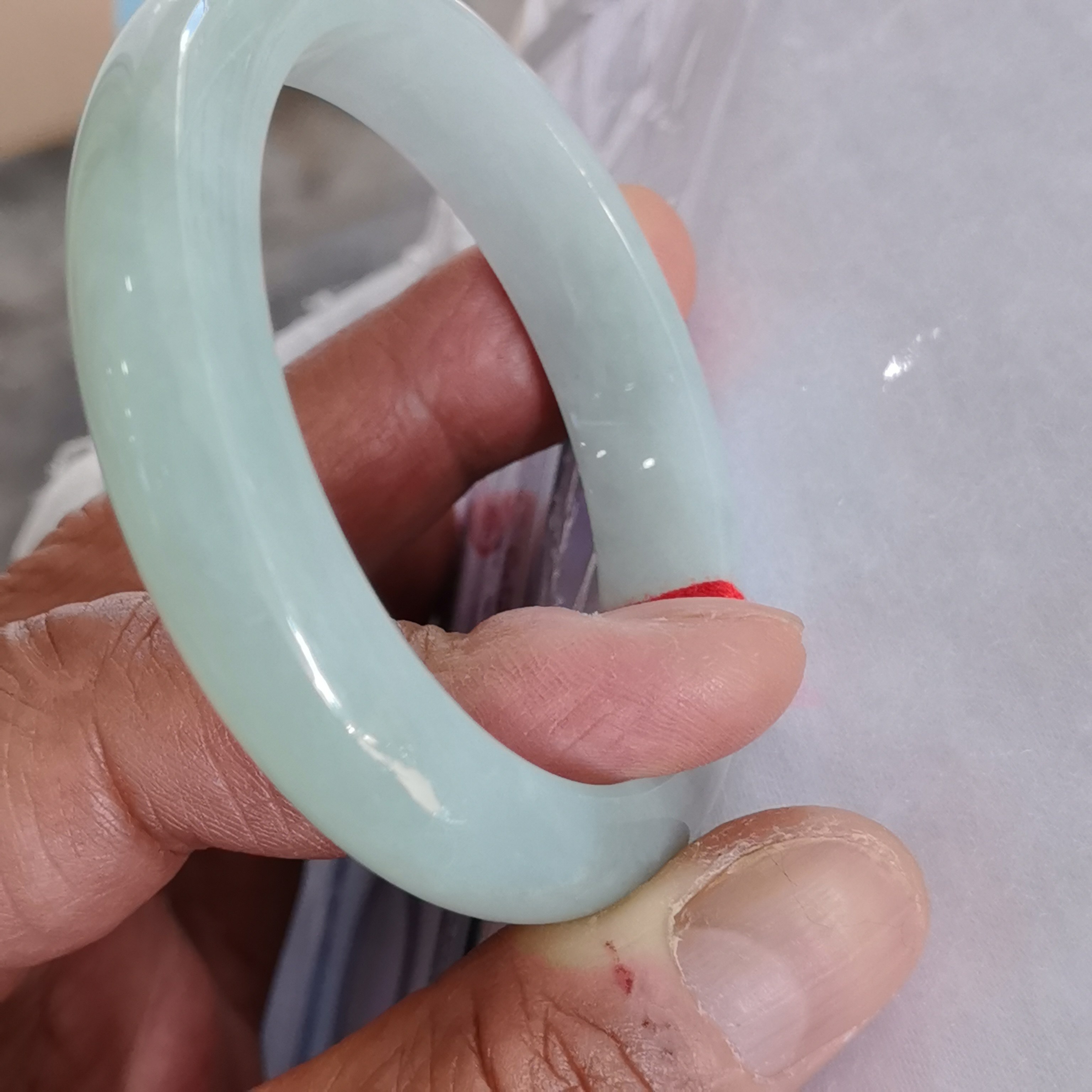 老坑缅甸翡翠手镯浅绿晴水正圈53/53.5/54无纹天然A货正品带证书