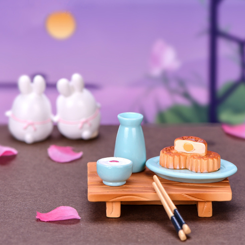 卡通中秋节主题小兔子树脂玩偶
