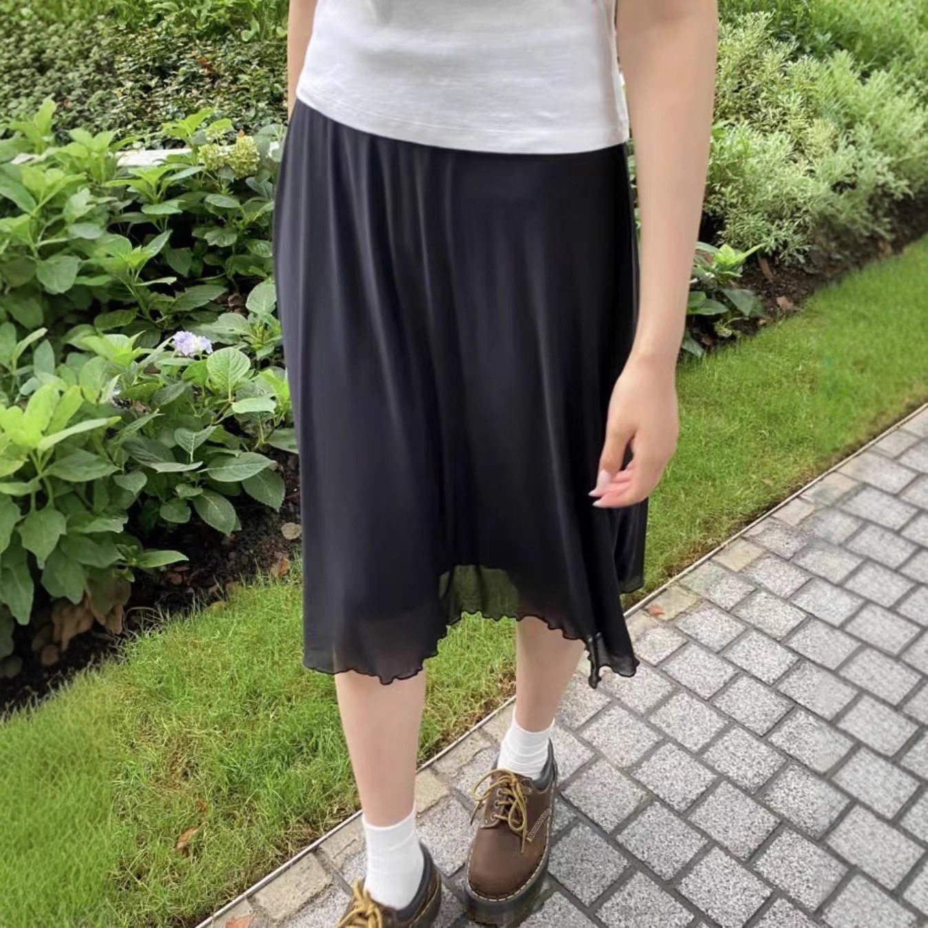 小海鸥黑色网纱高腰A字裙