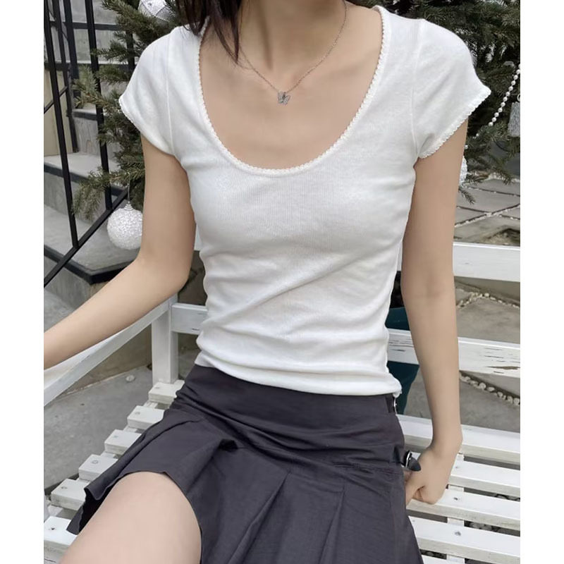 小海鸥美式Zelly大圆领白花