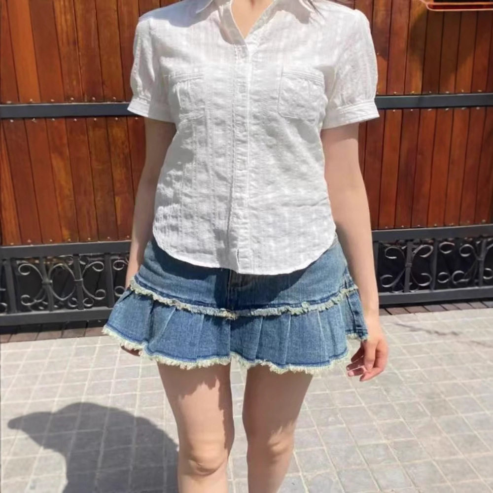 小海鸥翻领镂空短袖女衬衫