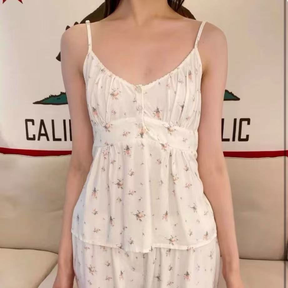 小海鸥碎花V领收腰背心