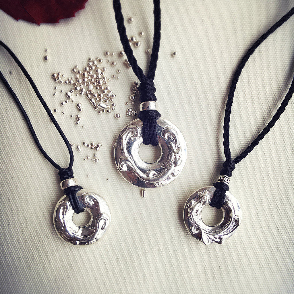 s999足银实心古法手工纯银项链男女平安扣锁骨链短吊坠龙潮人简约