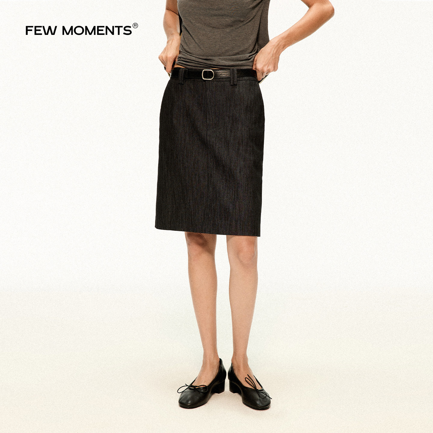 FEW MOMENTS 复古肌理棉仿牛仔H型直筒中裙