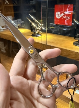 正品PIPE烟斗侍专业美发剪刀名匠系列AB630平剪综合剪理发剪干湿