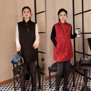 欧货2026早春新款时尚质感高级新中式国风立领斜盘扣马甲连衣裙女