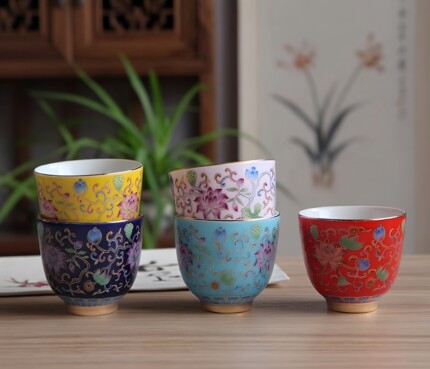 青花陶瓷茶杯小号功夫茶具品茗杯釉中主人杯冰梅单杯普洱茶杯包邮