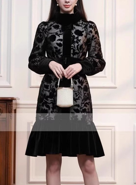 冬季新款女装中式立领灯笼袖收腰鱼尾荷叶边丝绒羽绒服洋气外套