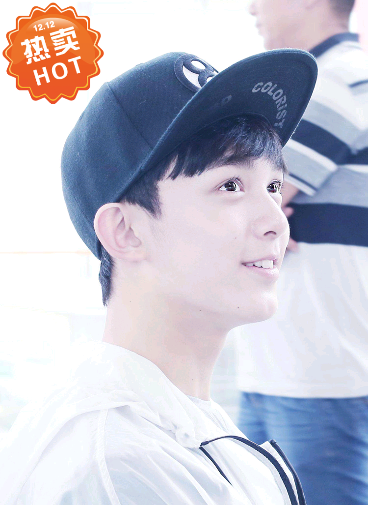 现代装饰画 吴磊 明星男演员照片写真大幅贴画高清晰支持定做海报