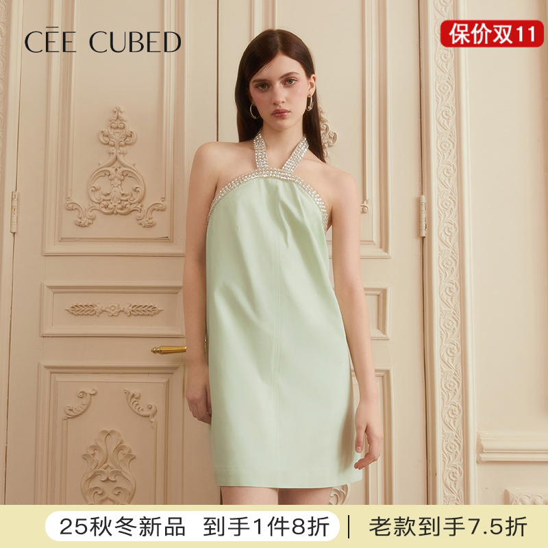 CEECUBED重工钻饰挂脖连衣裙