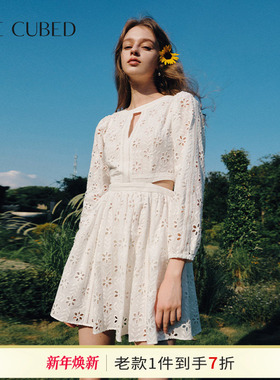 CEE CUBED太阳花镂空刺绣露腰设计感长袖连衣裙女2025春季新款
