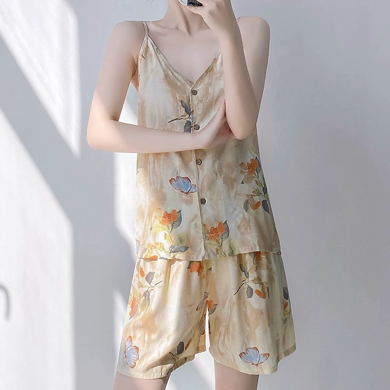 年轻人棉绸衣服东方绸睡衣棉球套装女东风尼呢凉快吊带短裤家居服