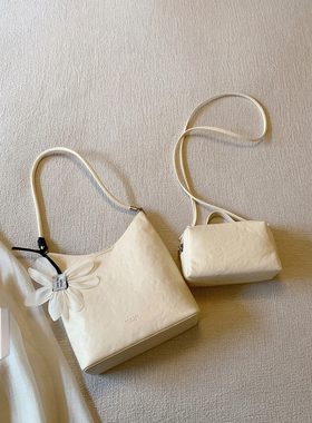 南风Chio2nd 奶油梦境托特包包女款时尚气质红色婚包单肩包子母包