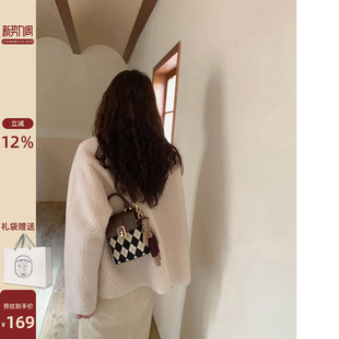 单肩斜挎小包 报恩手提包包女2023百搭2026新款 南风Chio2nd 兔子