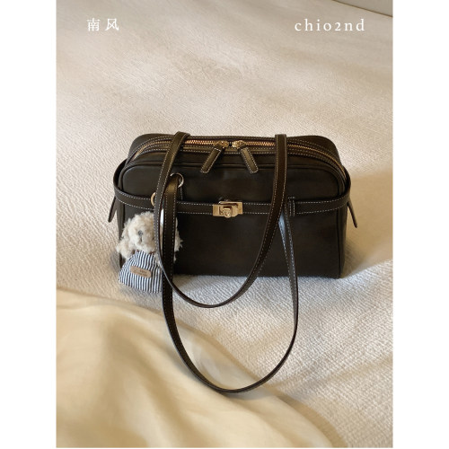 南风Chio2nd都市周刊枕头包