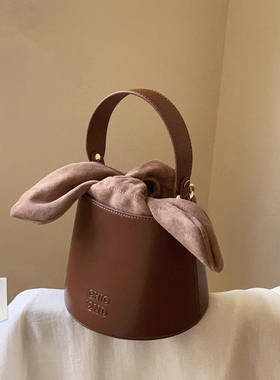 南风Chio2nd 兔耳朵水桶包包女出门上班杂物小拎包手提单肩斜挎包