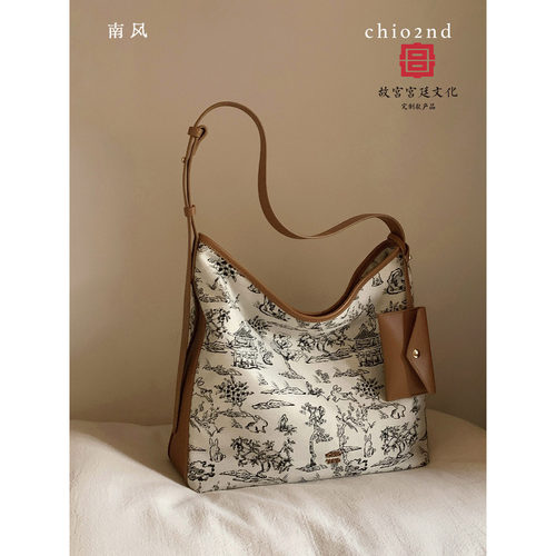 Chio2nd通勤游跃托特包