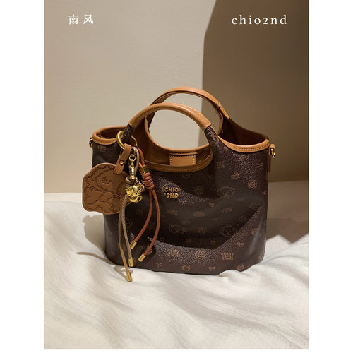 Chio2nd多瑙河畔托特包