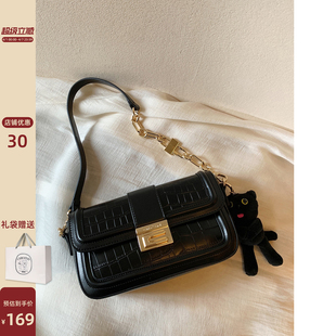 黑金小方包单肩腋下包包女高级质感小众通勤斜挎包 南风Chio2nd