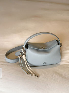南风Chio2nd 面包小狗蜚声快讯云枕包包女简约气质手提单肩斜挎包