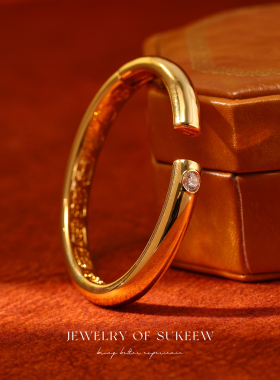 轻奢优雅单镶泥鳅背手镯