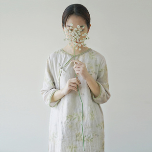 印花 复古数码 亚麻斜襟盘扣中长旗袍 棉麻文艺 言午葵