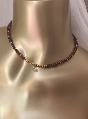 复古即时尚原创设计橙红石榴石锆石项链精致感秋冬安哥拉红配饰