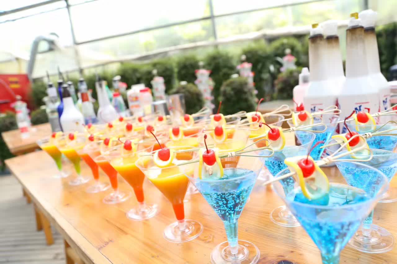 0一次性透明硬塑料慕斯杯