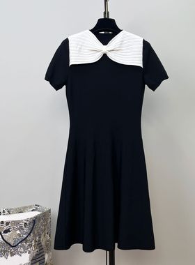 26早春新款黑白撞色拼接蝴蝶结短袖连衣裙垂感气质简约针织大摆裙