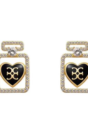 新款25P高版本蓝色爱心耳钉 小香风字母双C耳环香奶奶耳饰高级感