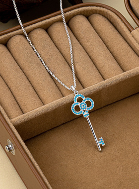 新款轻奢高版小众毛衣链颈链