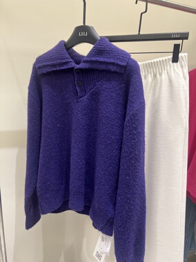 LILI深圳秋冬保暖翻领短款慵懒气质实穿加绒毛衣上衣