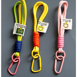 尼龙编织绳扭扭棒钥匙扣挂绳男女登山扣情侣手绳包包挂件网红车载