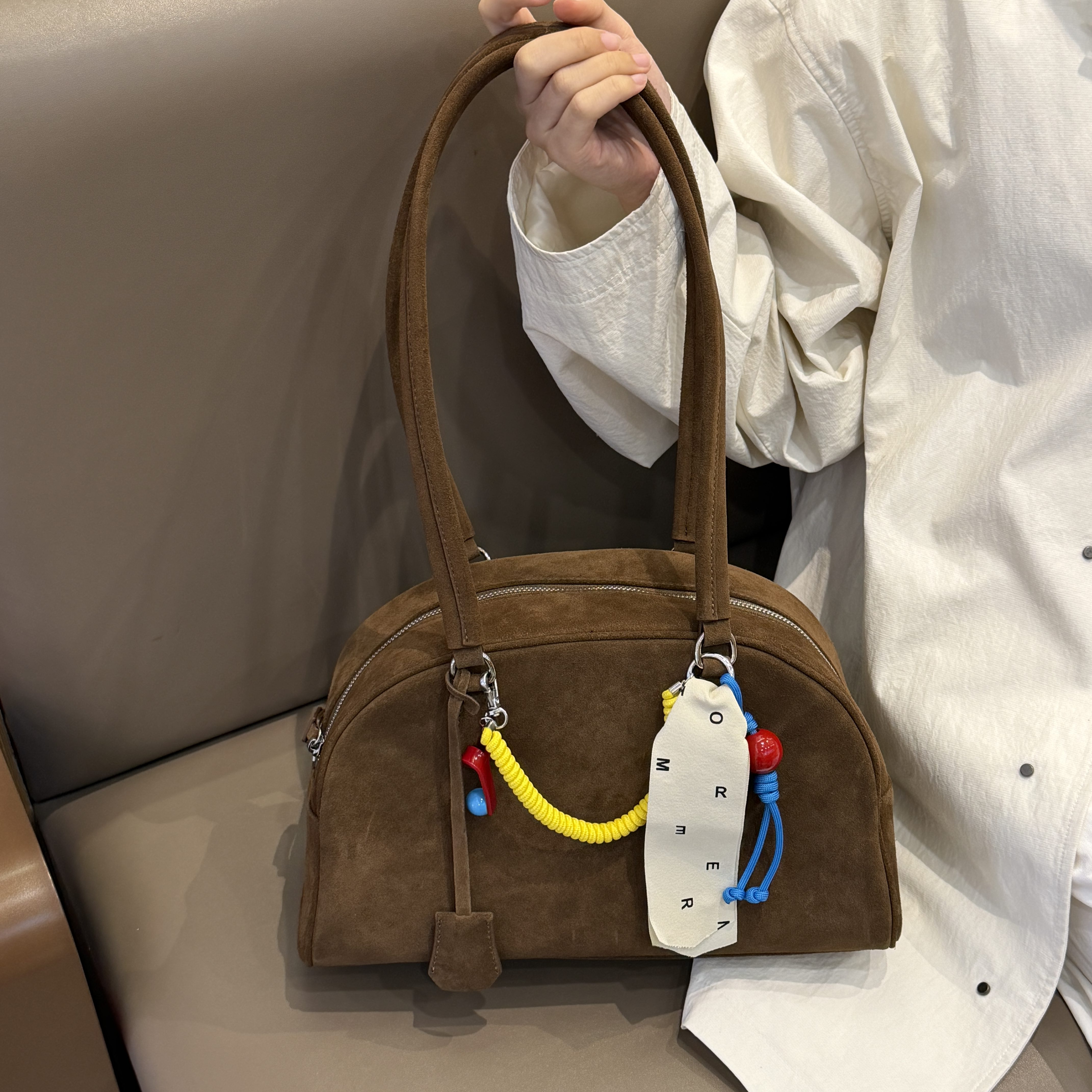 复古麂皮绒保龄球包真皮腋下单肩