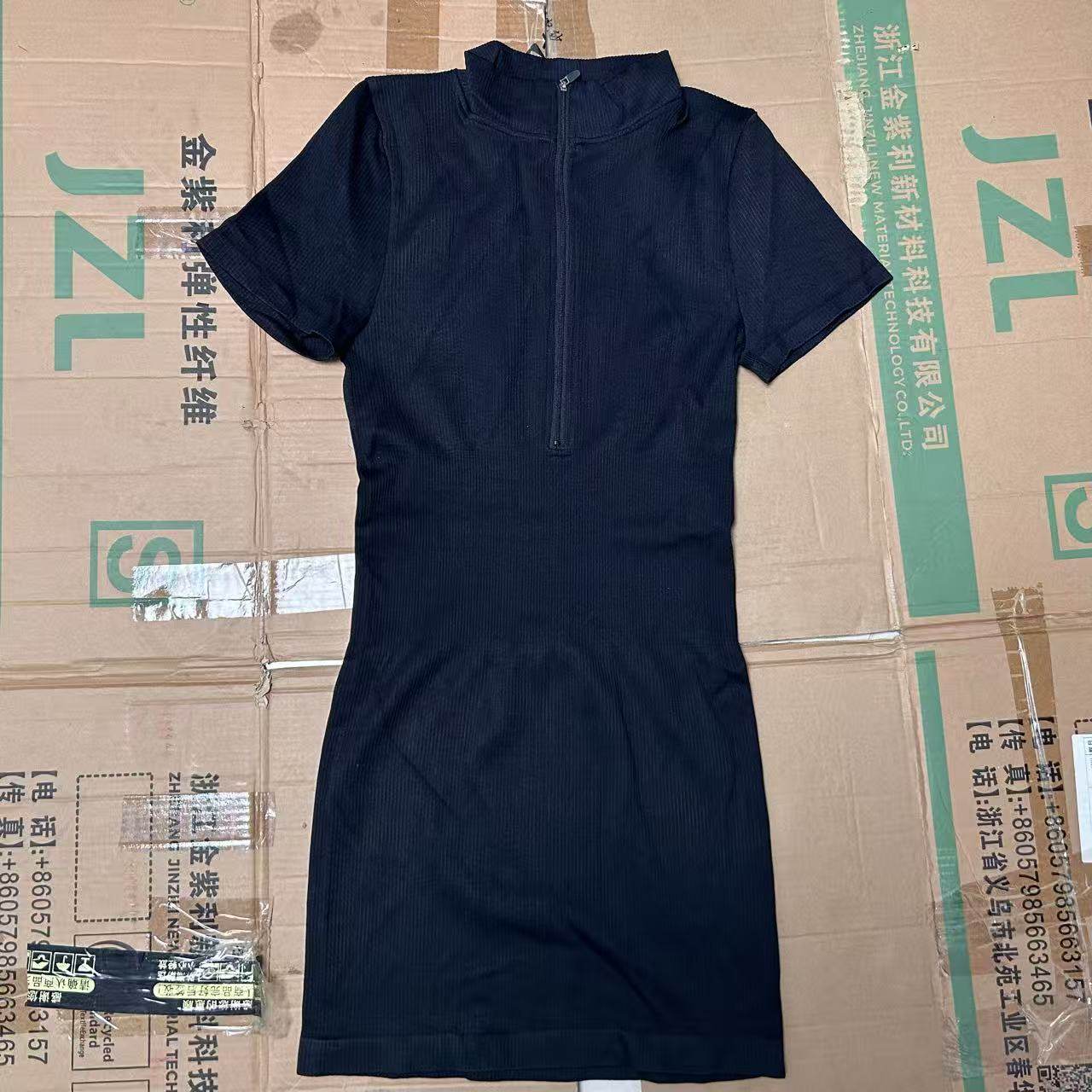 OQQ半高领拉链中长款连衣裙修身紧身黑色螺纹高弹高压性感包臀裙