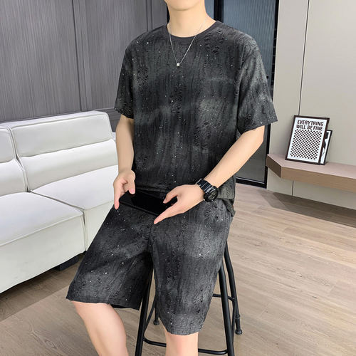 痞帅休闲风男士套装夏季短袖t恤青少年潮流休闲短裤运动一整套装