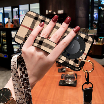 适用华为mate60pro手机壳斜挎女