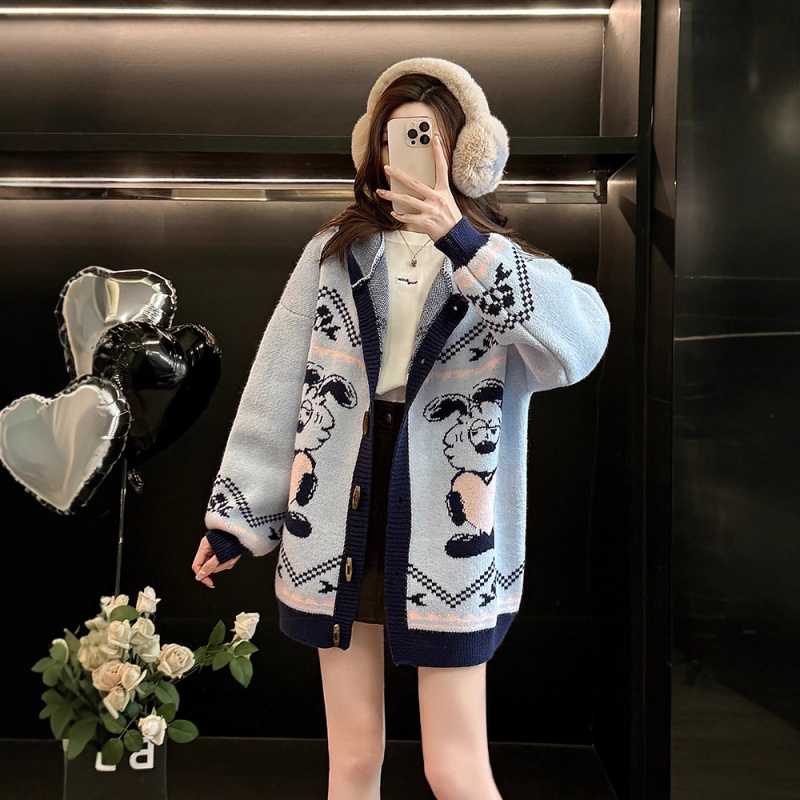 慵懒风卡通连帽开衫女