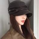 25秋 酷感复古PU软皮褶皱马术帽女加深顶包脸显脸小皮质骑士帽