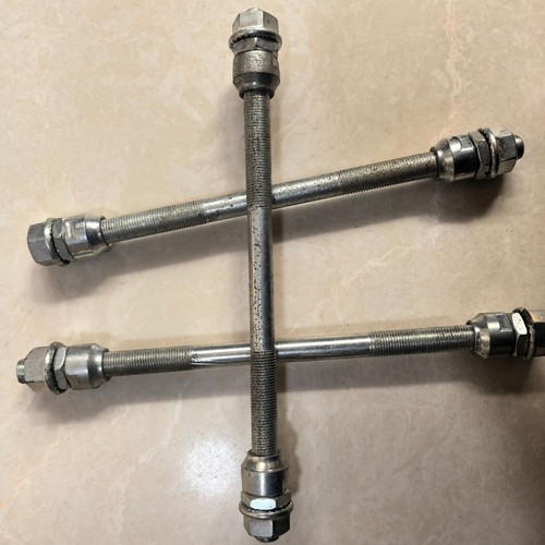 自行车后轴实心后轴带珠档