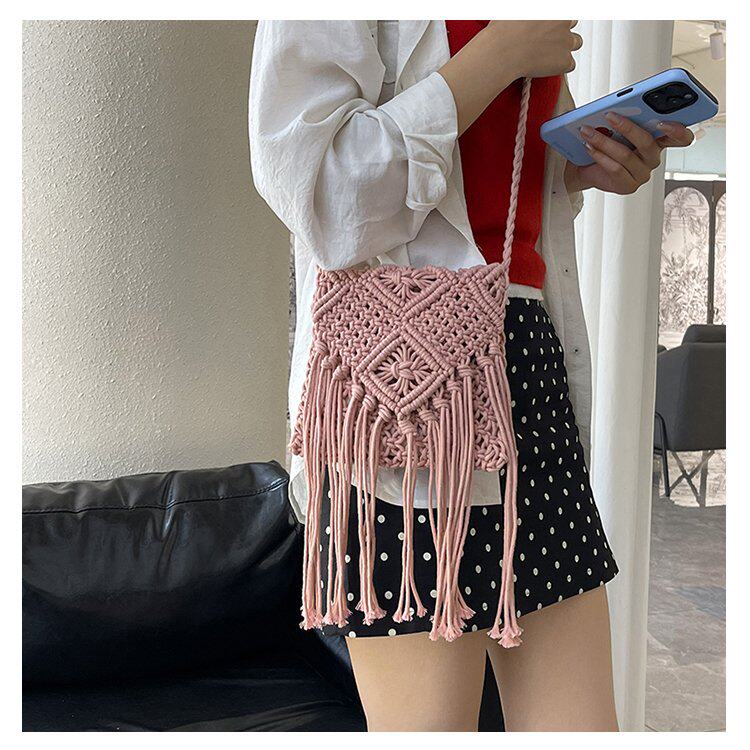 2026新款波西米亚流苏草编包编织小方包单肩斜跨包海边度假沙滩包